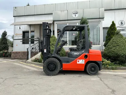 Toyota  8FG30, 3 тонны, 3 метра, ротатор 2019 года за 9 950 000 тг. в Алматы – фото 4