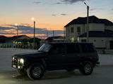 Nissan Patrol 1992 годаүшін2 200 000 тг. в Жанаозен – фото 4