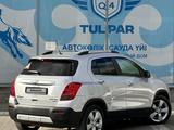 Chevrolet Tracker 2013 года за 6 035 875 тг. в Усть-Каменогорск – фото 2