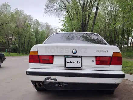 BMW 530 1989 года за 1 700 000 тг. в Шелек – фото 5