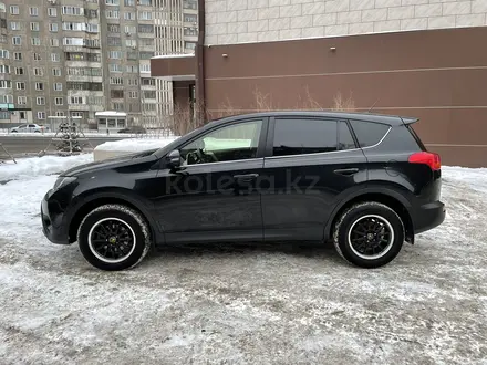 Toyota RAV4 2013 года за 9 000 000 тг. в Астана – фото 3