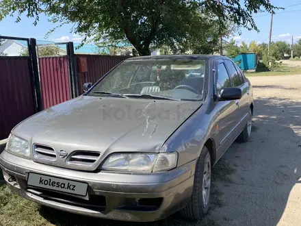 Nissan Primera 1997 года за 1 400 000 тг. в Актобе