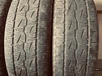 Шины 265/70R15 (2шт) за 30 000 тг. в Актау