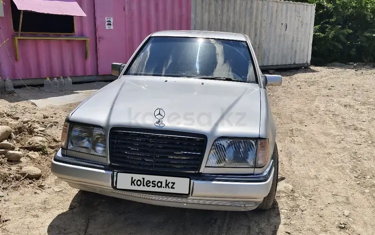 Mercedes-Benz E 280 1994 годаүшін1 800 000 тг. в Алматы