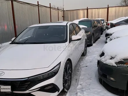 Hyundai Elantra 2024 года за 9 100 000 тг. в Алматы – фото 4