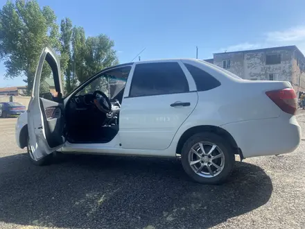 ВАЗ (Lada) Granta 2190 2014 года за 3 200 000 тг. в Усть-Каменогорск