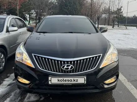 Hyundai Grandeur 2013 года за 7 500 000 тг. в Алматы – фото 24