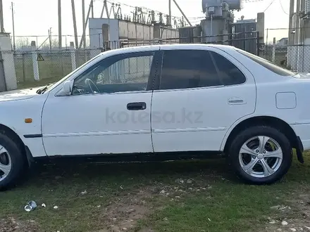 Toyota Camry 1993 года за 1 700 000 тг. в Узынагаш – фото 10