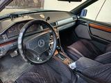 Mercedes-Benz E 220 1995 годаүшін1 900 000 тг. в Тараз