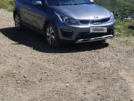 Kia Rio X-Line 2019 года за 8 100 000 тг. в Усть-Каменогорск