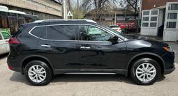 Nissan Rogue 2018 года за 7 700 000 тг. в Алматы – фото 2