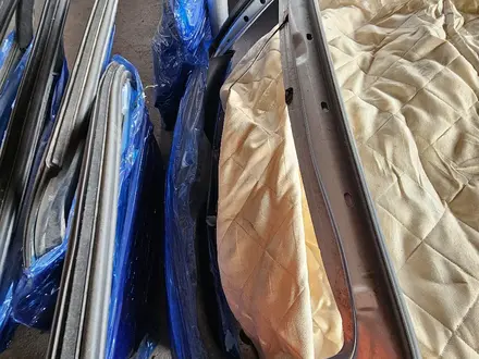 Двери на Audi A6 C6 за 40 000 тг. в Шымкент – фото 9