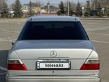 Mercedes-Benz E 320 1995 года за 4 000 000 тг. в Алматы – фото 2