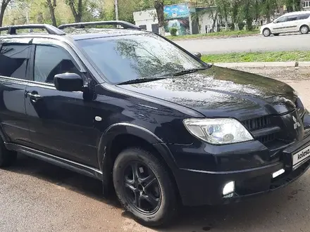 Mitsubishi Outlander 2006 года за 3 900 000 тг. в Уральск – фото 3