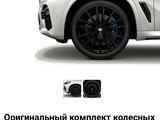 BMW X5, X6, X7 ОРИГИНАЛ Диски с Шинами комплект, Star Spoke 742 M Jet Black за 1 650 000 тг. в Алматы – фото 2