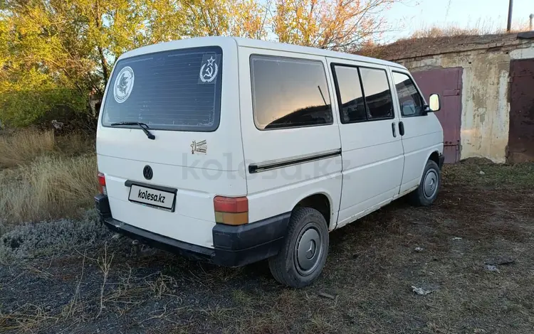 Volkswagen Multivan 1992 годаfor1 900 000 тг. в Караганда