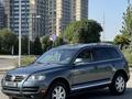 Volkswagen Touareg 2006 годаfor5 200 000 тг. в Алматы – фото 5