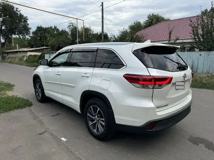 Toyota Highlander 2018 года за 17 000 000 тг. в Алматы – фото 3