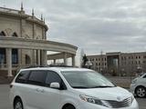 Toyota Sienna 2015 года за 10 000 000 тг. в Атырау