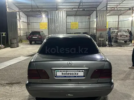 Mercedes-Benz E 280 1996 года за 1 500 000 тг. в Тараз – фото 13