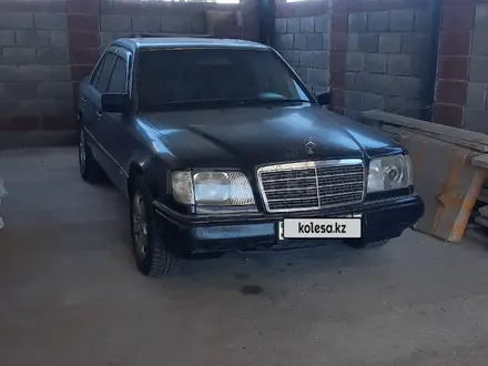 Mercedes-Benz E 280 1995 года за 1 800 000 тг. в Шу – фото 2