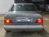 Mercedes-Benz E 280 1995 года за 1 500 000 тг. в Жезказган – фото 2