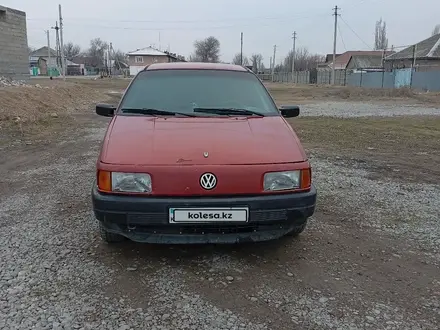 Volkswagen Passat 1992 года за 850 000 тг. в Тараз