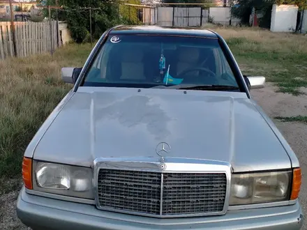 Mercedes-Benz 190 1988 года за 1 000 000 тг. в Актобе – фото 2