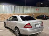Mercedes-Benz C 240 2001 года за 3 200 000 тг. в Павлодар – фото 3
