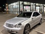 Mercedes-Benz C 240 2001 года за 3 200 000 тг. в Павлодар – фото 2