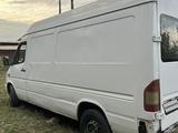 Mercedes-Benz Sprinter 2002 годаүшін4 500 000 тг. в Алматы – фото 5