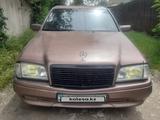 Mercedes-Benz C 200 1994 годаүшін1 000 000 тг. в Алматы