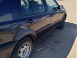 Volkswagen Golf 1993 годаүшін1 200 000 тг. в Актобе – фото 4