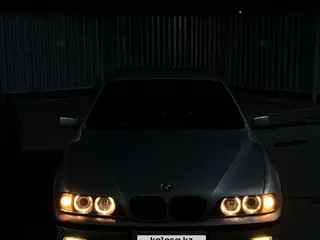 BMW 5 Series, 1996