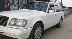 Mercedes-Benz E 200 1994 года за 2 300 000 тг. в Алматы