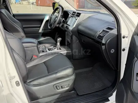 Toyota Land Cruiser Prado 2020 года за 23 500 000 тг. в Алматы – фото 27