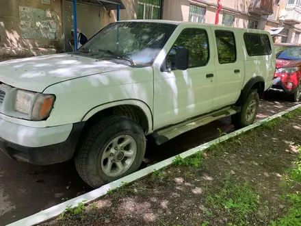 Nissan Frontier 2000 года за 2 800 000 тг. в Караганда