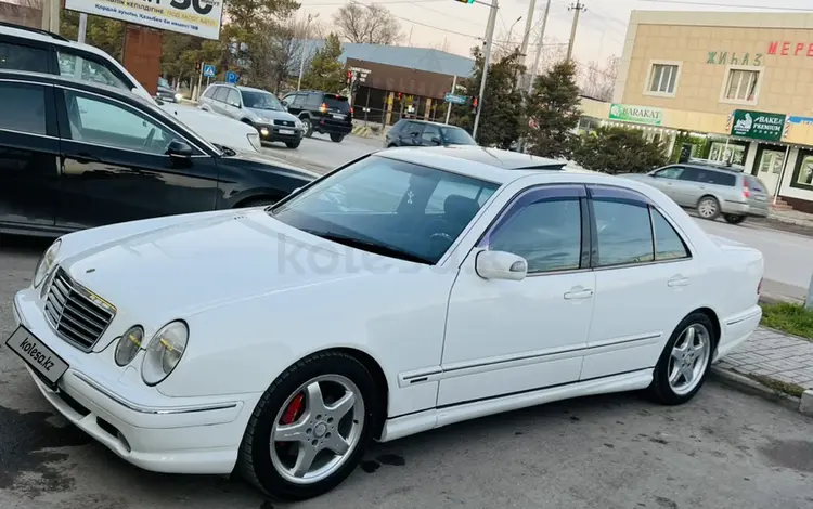 Mercedes-Benz E 320 2001 годаүшін9 000 000 тг. в Кордай