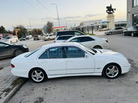 Mercedes-Benz E 320 2001 года за 8 100 000 тг. в Алматы – фото 13