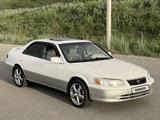 Toyota Camry 2000 годаүшін3 700 000 тг. в Алматы – фото 2