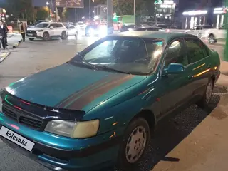 Toyota Carina E, 1997
