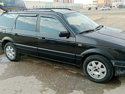 Volkswagen Passat 1992 года за 1 650 000 тг. в Актау – фото 10