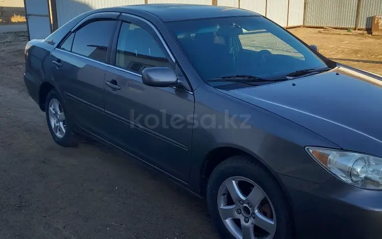 Toyota Camry 2006 года за 5 000 000 тг. в Атырау