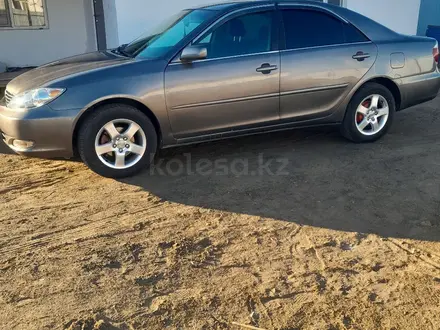 Toyota Camry 2006 года за 5 000 000 тг. в Атырау – фото 3
