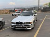 BMW 528 1999 года за 5 700 000 тг. в Алматы