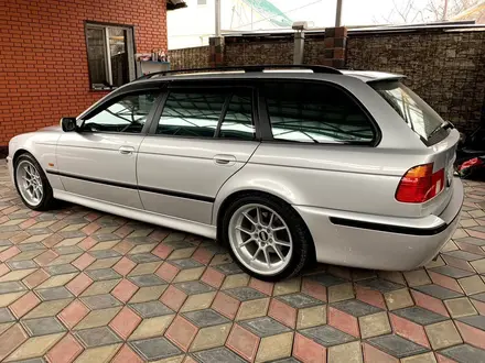 BMW 528 1999 года за 5 700 000 тг. в Алматы – фото 3
