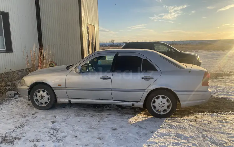 Mercedes-Benz C 200 1996 годаfor1 555 000 тг. в Семей