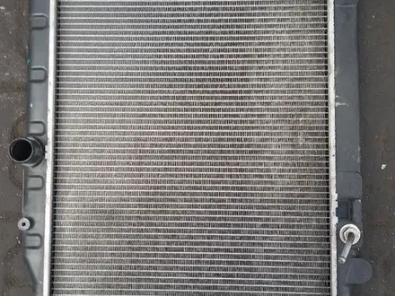 Радиатор охлаждения на ниссан теана за 25 000 тг. в Алматы