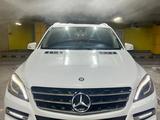 Mercedes-Benz ML 400 2014 годаүшін15 999 990 тг. в Костанай – фото 2
