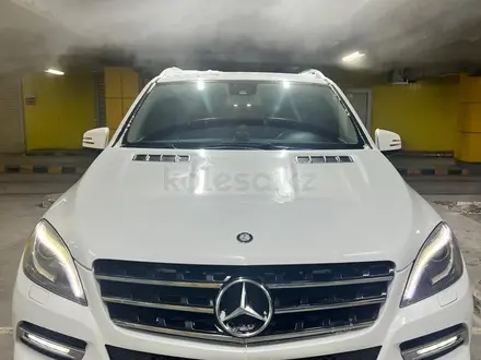 Mercedes-Benz ML 400 2014 года за 17 500 000 тг. в Костанай – фото 2